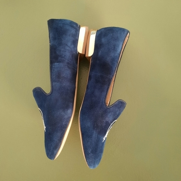 Talbots Ryan Novelty Navy Embroidered Turtle Dove Loafers 6.5W - Picture 4 of 7